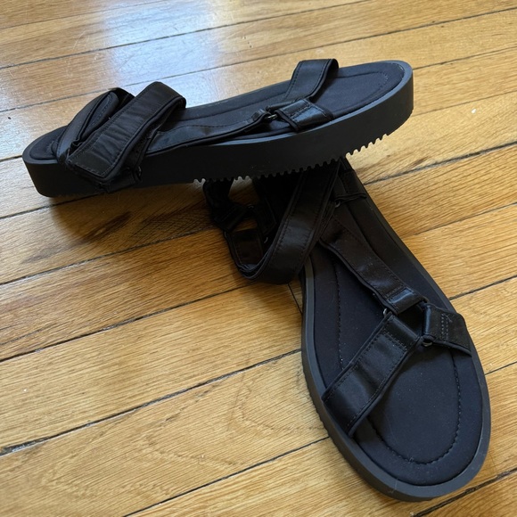 Zara Black Strappy Sandals Teva Style - Picture 5 of 7